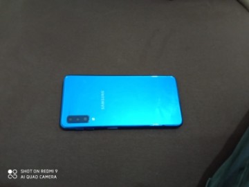 Samsung galaxy a7   2018 128 gb 